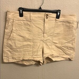 Women's Tan Shorts